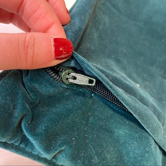 Vintage 1994 Woolen Needlepoint Santa Pillowcase Cover Velvet Back 14" x 14" NWT - Picture 5 of 9